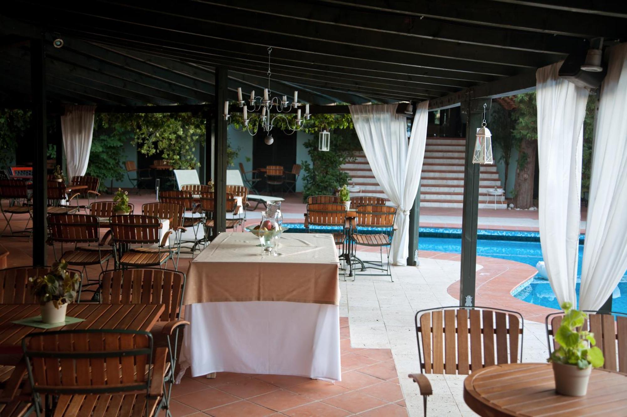 Eden Hotel Afytos Buitenkant foto